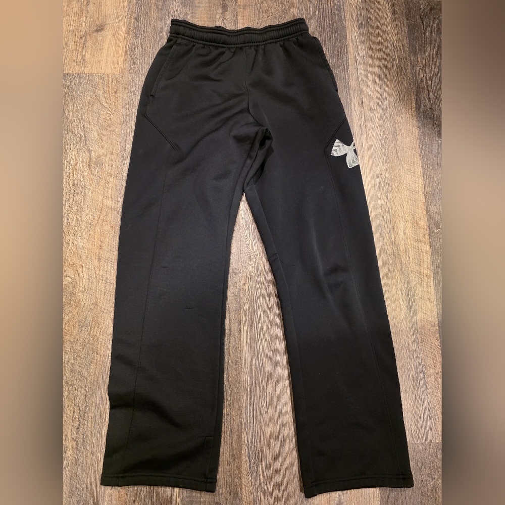 Boys Size YLG Under Armour Black Joggers with Logo